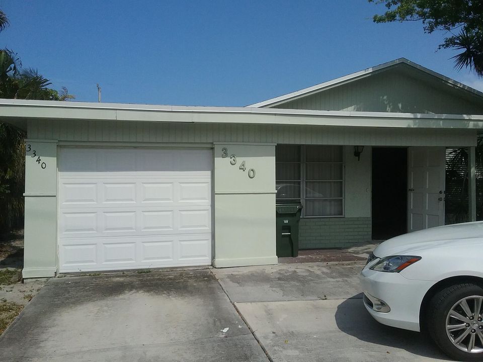 Recently Rented: $1,400 (3 beds, 2 baths, 1225 Square Feet)