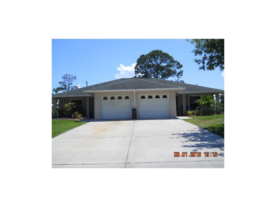 最近售出: $189,900 (0 贝兹, 0 浴室, 2074 平方英尺)