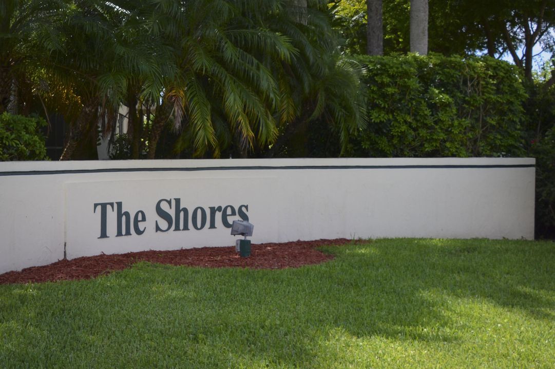 最近售出: $169,500 (2 贝兹, 2 浴室, 1425 平方英尺)