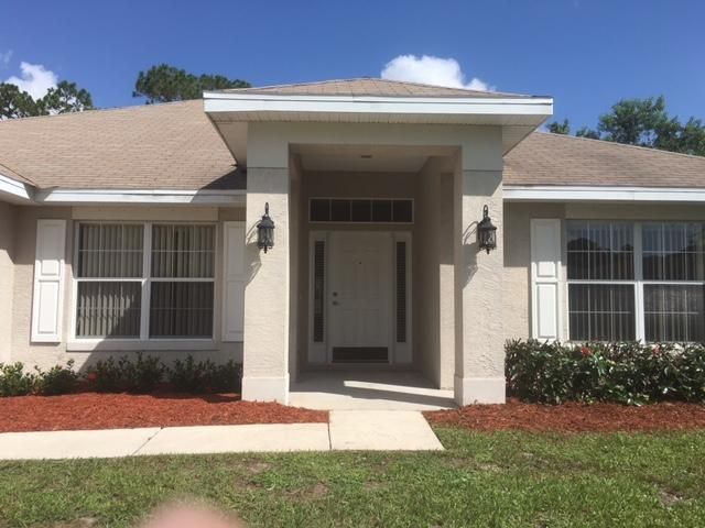 最近售出: $244,000 (4 贝兹, 3 浴室, 2434 平方英尺)