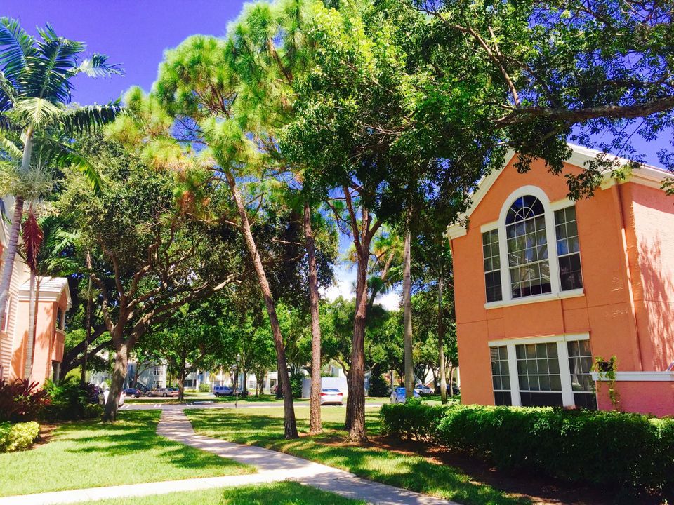 Recently Rented: $1,200 (1 beds, 1 baths, 630 Square Feet)