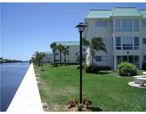 Recientemente alquilado: $2,200 (2 camas, 2 baños, 1200 Pies cuadrados)