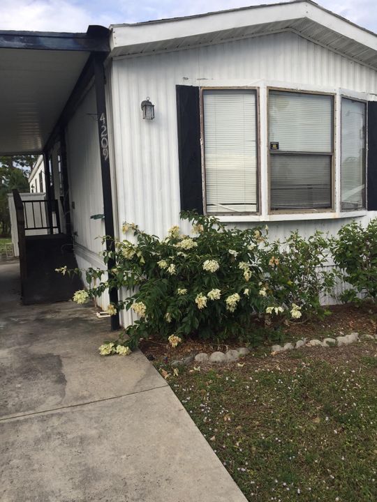 Recently Sold: $17,000 (2 beds, 2 baths, 840 Square Feet)