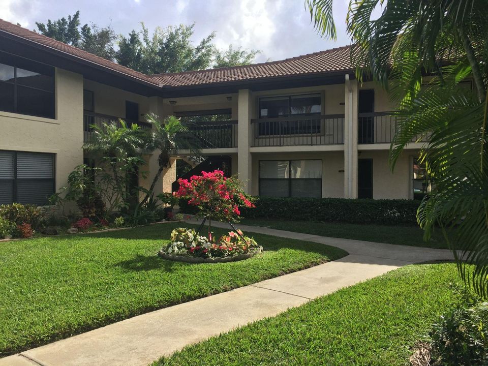 Recently Sold: $78,000 (1 beds, 1 baths, 850 Square Feet)