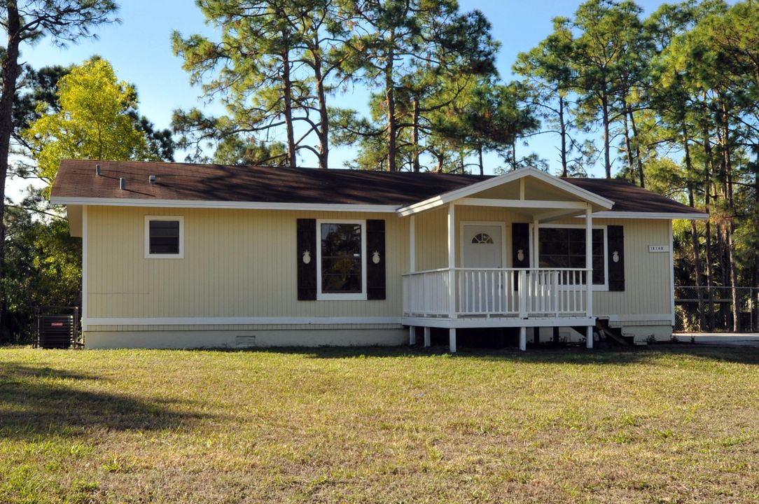 Recently Sold: $219,000 (2 beds, 2 baths, 1056 Square Feet)