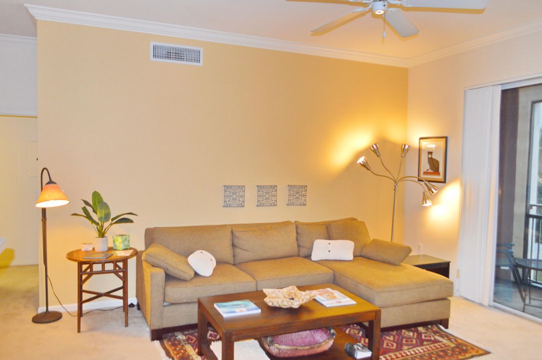 Recently Rented: $1,400 (2 beds, 2 baths, 1223 Square Feet)