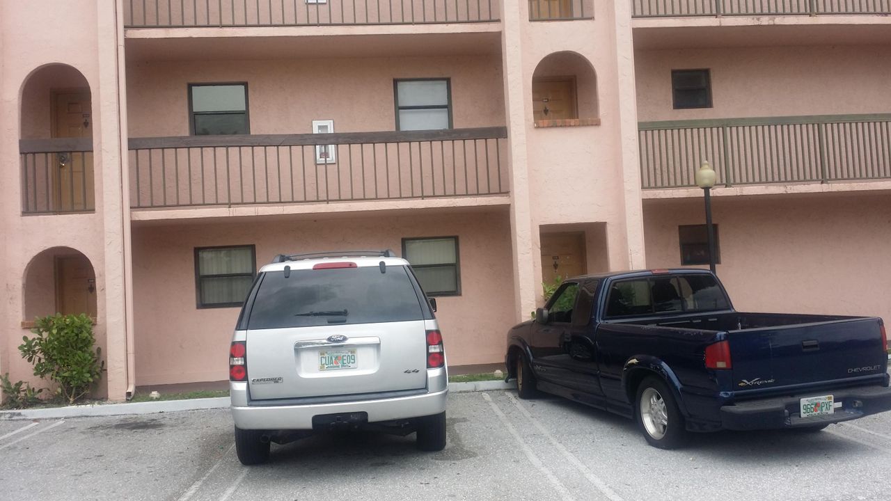 Recently Sold: $61,999 (1 beds, 1 baths, 775 Square Feet)