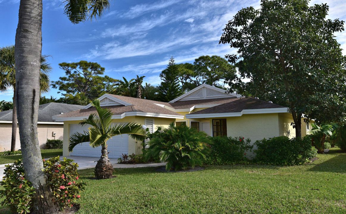 Recently Sold: $229,900 (3 beds, 2 baths, 1707 Square Feet)