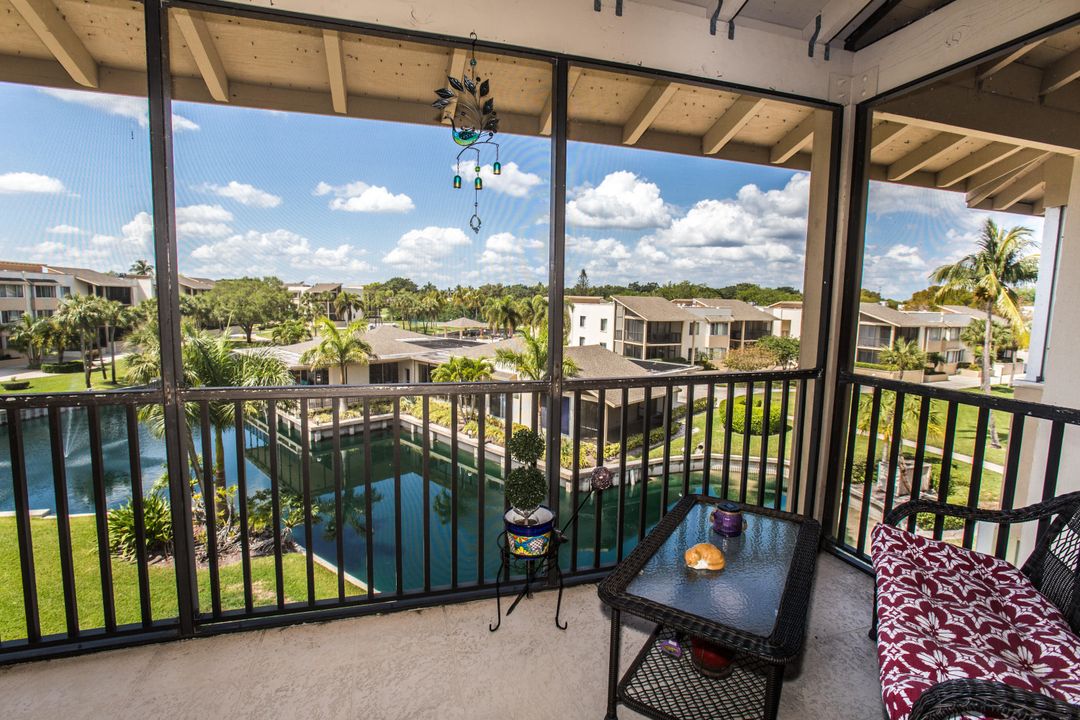 Vendido Recientemente: $159,000 (1 camas, 2 baños, 1130 Pies cuadrados)