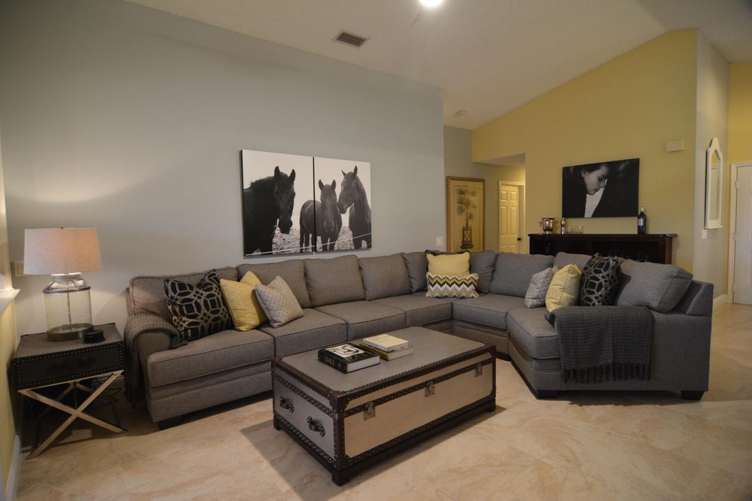 Recently Rented: $7,500 (3 beds, 2 baths, 1698 Square Feet)