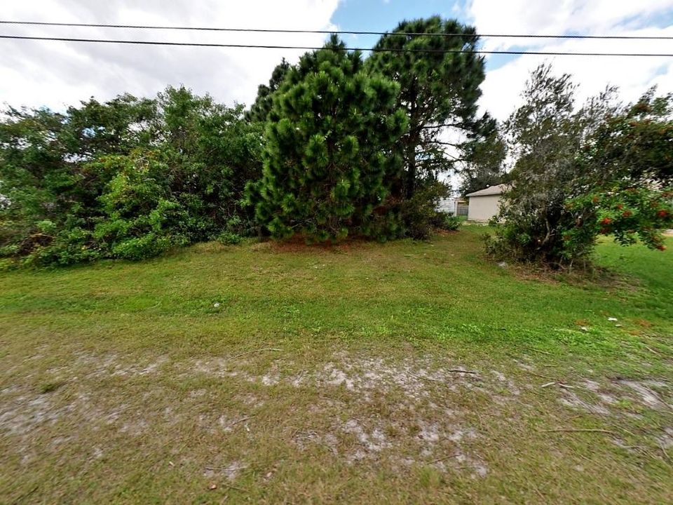 Vendido Recientemente: $32,000 (0 camas, 0 baños, 0 Pies cuadrados)