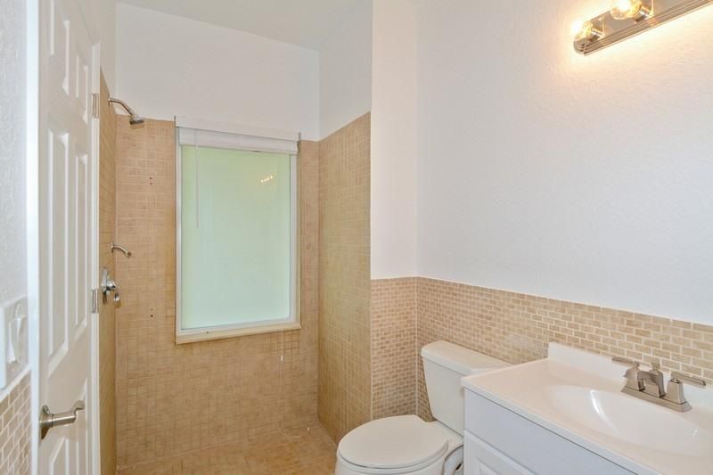 Недавно арендовано: $3,850 (6 спален, 5 ванн, 4686 Квадратных фут)