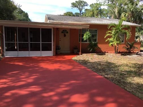 Recently Rented: $1,300 (2 beds, 1 baths, 984 Square Feet)