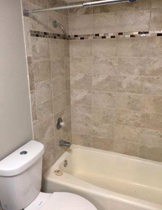 Недавно арендовано: $1,350 (2 спален, 2 ванн, 847 Квадратных фут)