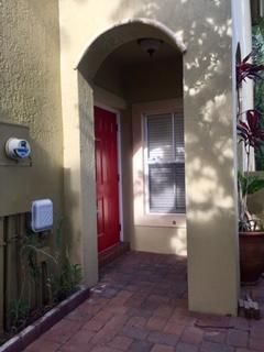 Active With Contract: $1,850 (3 beds, 3 baths, 1537 Square Feet)