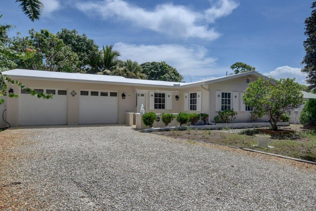 Recently Rented: $2,200 (2 beds, 2 baths, 675 Square Feet)