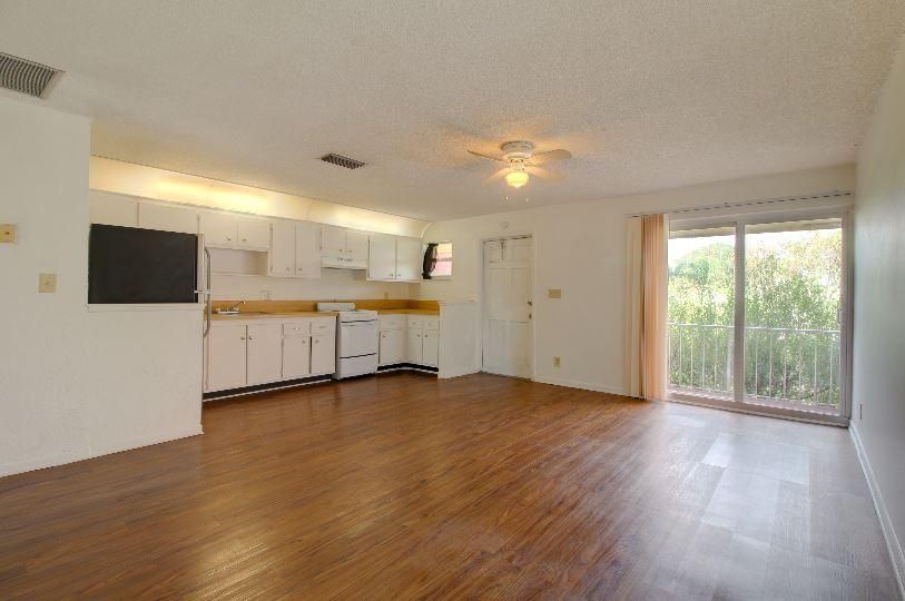Recently Rented: $1,150 (1 beds, 1 baths, 585 Square Feet)