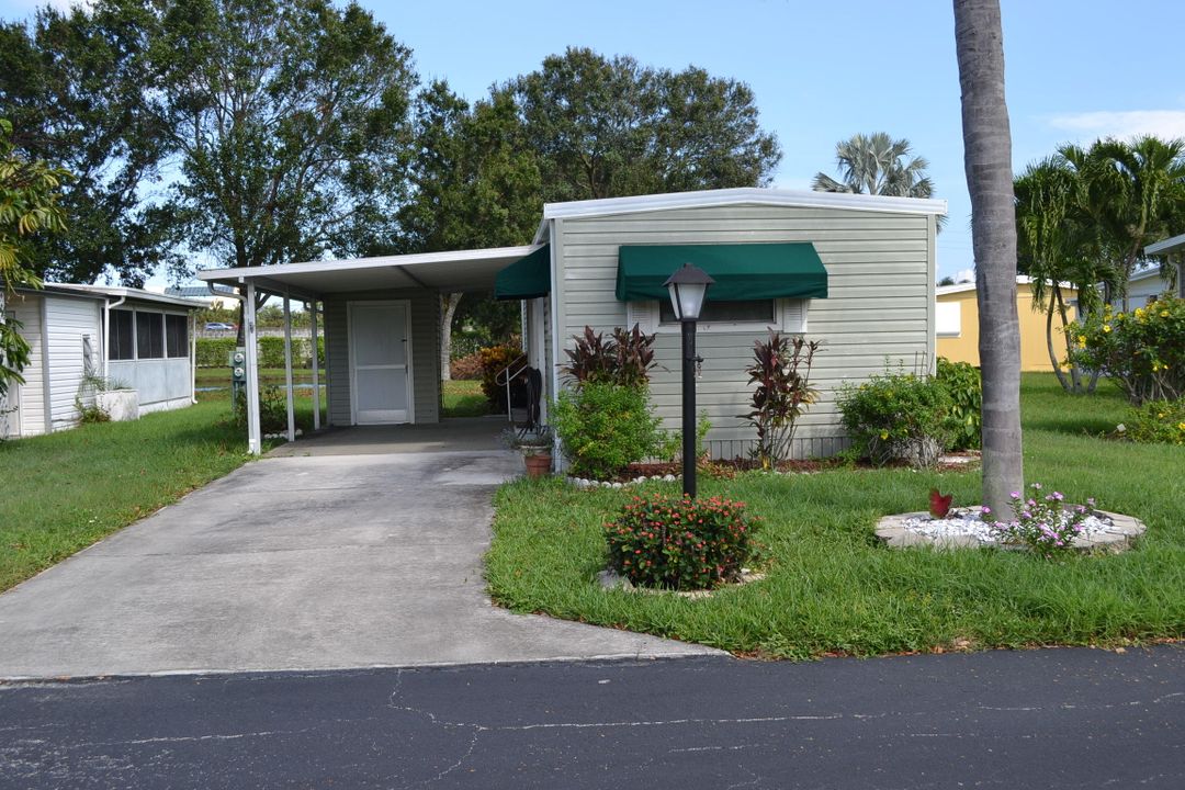 Recently Sold: $50,000 (2 beds, 1 baths, 872 Square Feet)