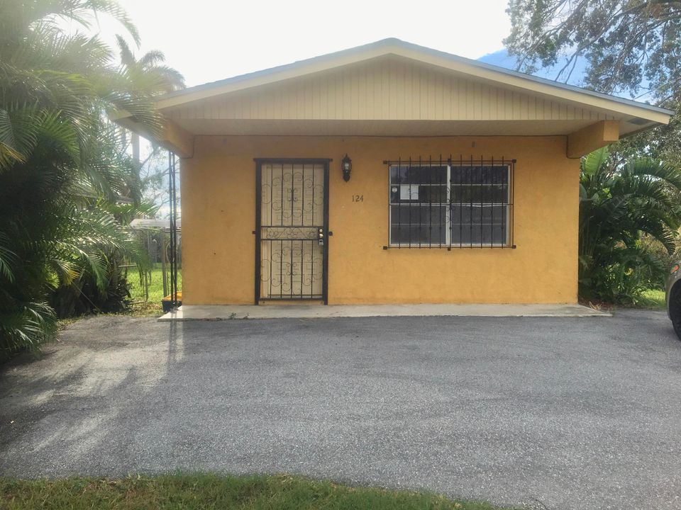 Recently Sold: $57,000 (2 beds, 1 baths, 1000 Square Feet)