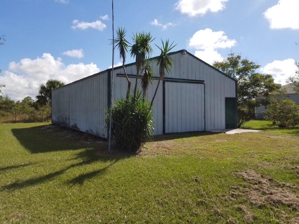 Vendido Recientemente: $119,900 (3 camas, 2 baños, 1896 Pies cuadrados)