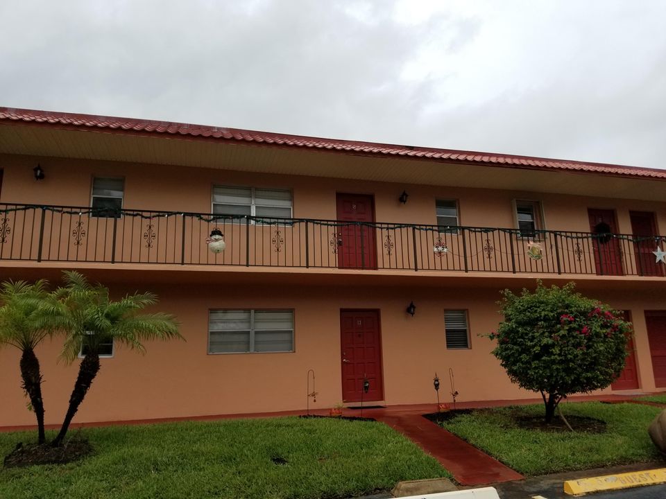 Recently Sold: $52,900 (2 beds, 1 baths, 819 Square Feet)