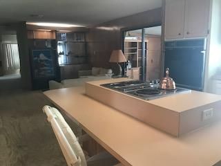 Vendido Recientemente: $80,000 (2 camas, 2 baños, 1519 Pies cuadrados)