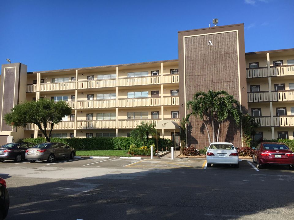 Recently Sold: $62,500 (1 beds, 1 baths, 752 Square Feet)