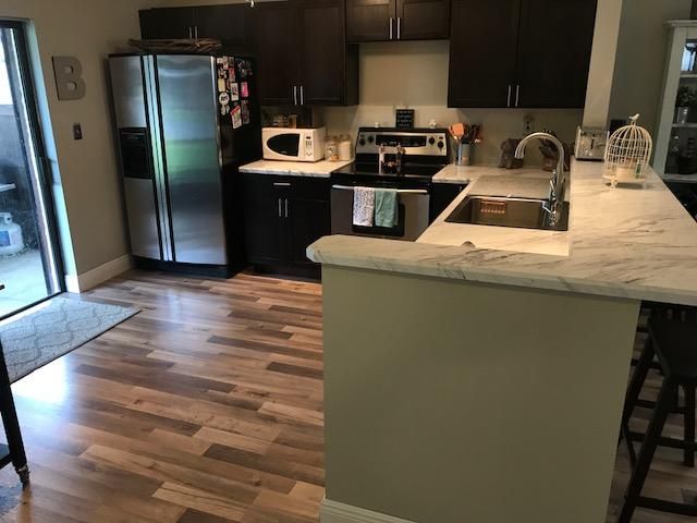 Recently Sold: $188,000 (2 beds, 2 baths, 1347 Square Feet)