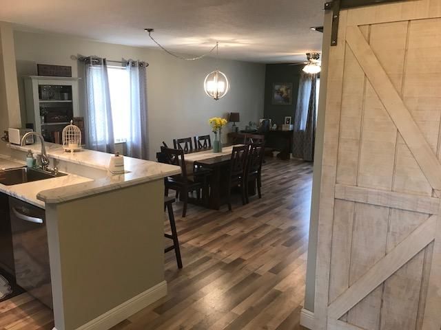 Recently Sold: $188,000 (2 beds, 2 baths, 1347 Square Feet)