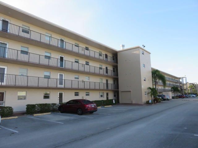 Recently Sold: $29,000 (1 beds, 1 baths, 696 Square Feet)