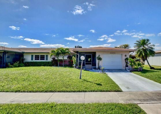 Recently Rented: $1,700 (2 beds, 2 baths, 1287 Square Feet)