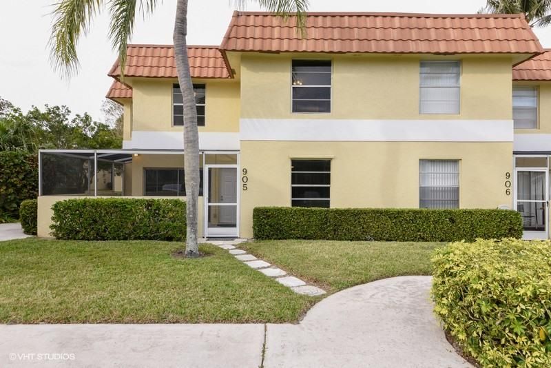 Recently Rented: $1,800 (3 beds, 2 baths, 1348 Square Feet)
