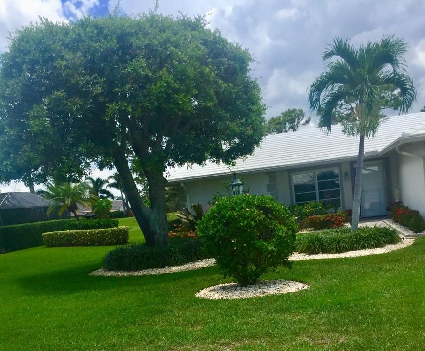 Vendido Recientemente: $319,999 (2 camas, 2 baños, 1425 Pies cuadrados)