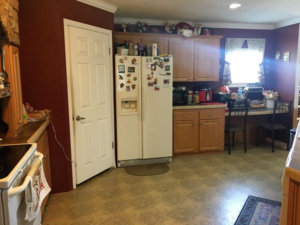 Recently Sold: $102,500 (4 beds, 2 baths, 2280 Square Feet)