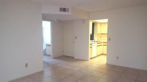 Recently Rented: $1,150 (2 beds, 2 baths, 782 Square Feet)