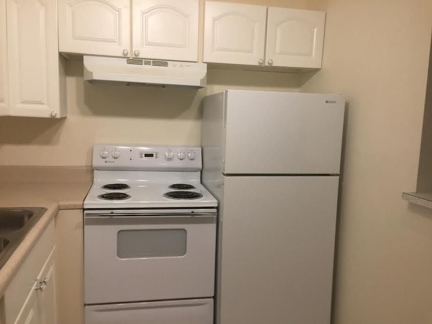 Recently Rented: $875 (1 beds, 1 baths, 615 Square Feet)