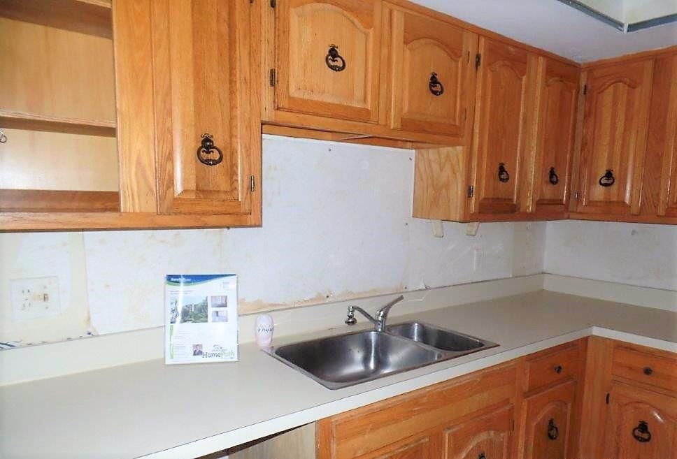 Vendido Recientemente: $895 (2 camas, 2 baños, 1050 Pies cuadrados)