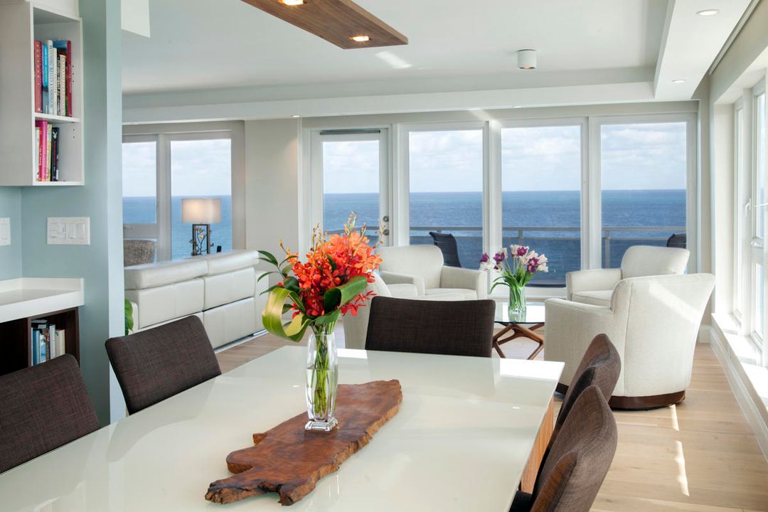 Недавно продано: $1,795,000 (3 спален, 3 ванн, 2102 Квадратных фут)