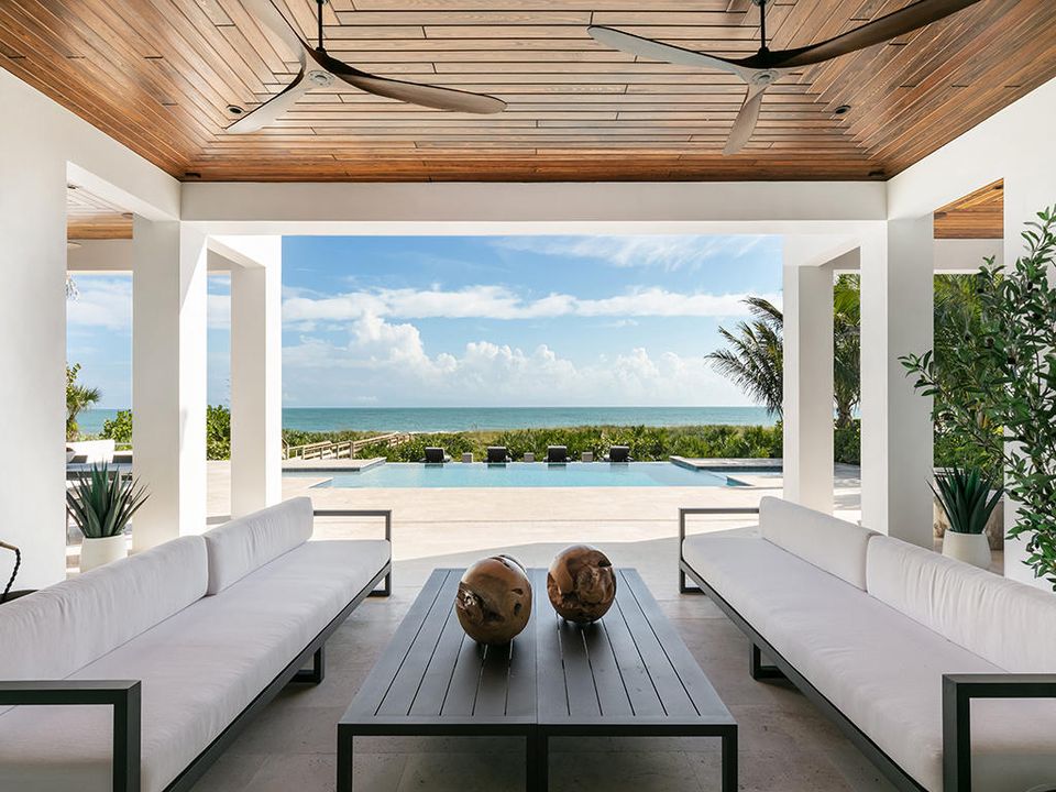 最近售出: $7,900,000 (5 贝兹, 7 浴室, 8373 平方英尺)