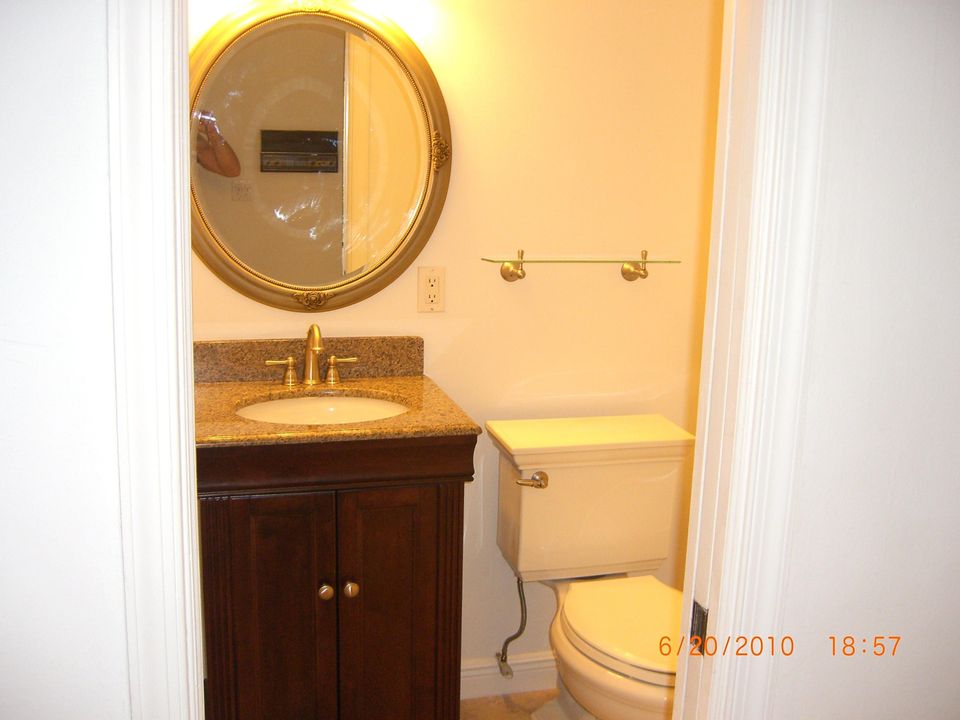 Недавно арендовано: $3,000 (2 спален, 2 ванн, 1825 Квадратных фут)