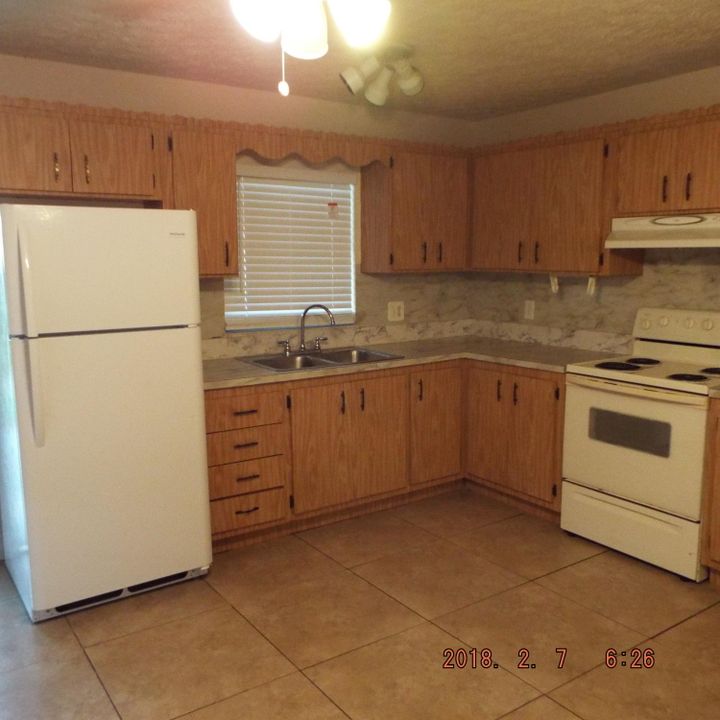 Recently Rented: $1,100 (2 beds, 2 baths, 1036 Square Feet)