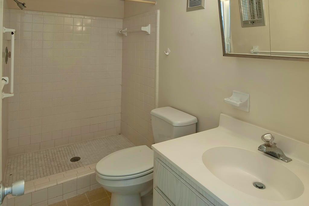 最近租的: $1,050 (2 贝兹, 2 浴室, 1076 平方英尺)