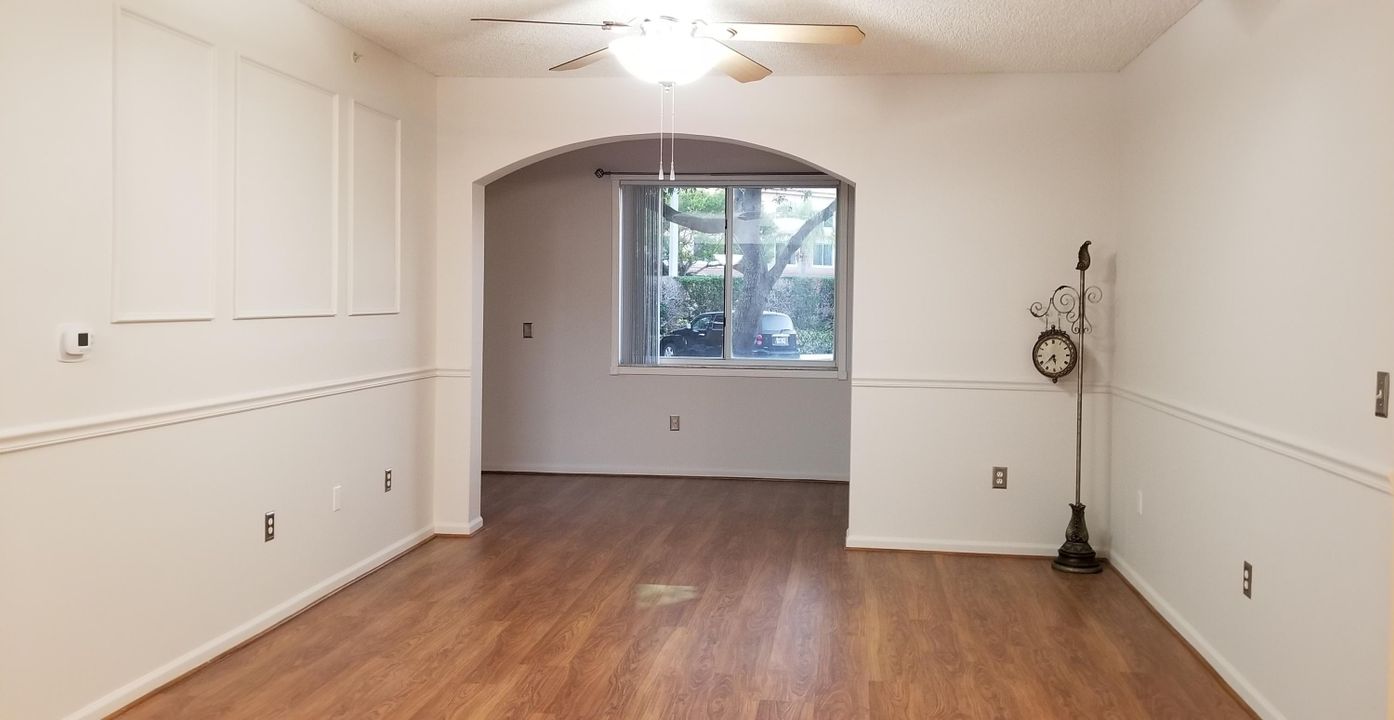 Recently Sold: $205,000 (2 beds, 2 baths, 1205 Square Feet)