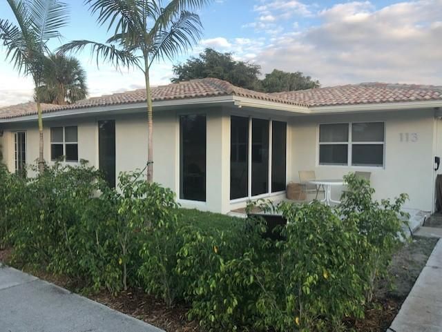 Recently Rented: $2,800 (2 beds, 2 baths, 1000 Square Feet)