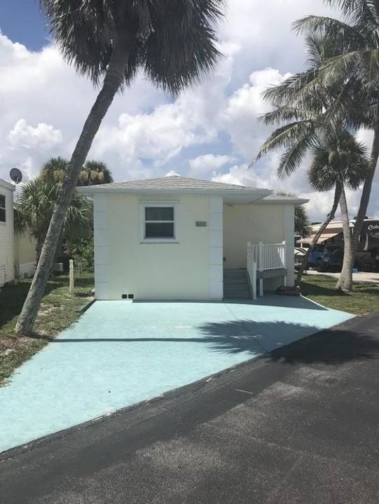 Vendido Recientemente: $199,950 (1 camas, 2 baños, 824 Pies cuadrados)