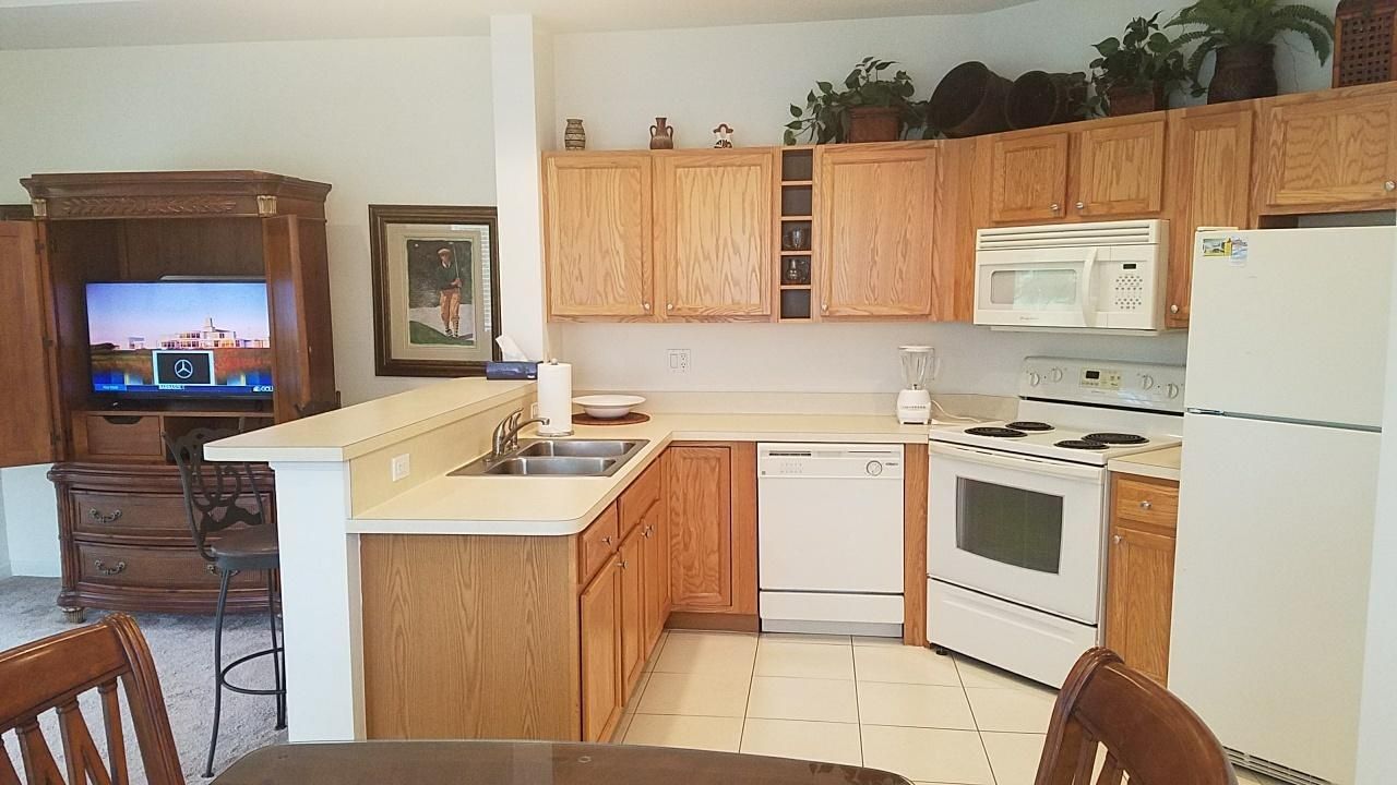 Recently Rented: $1,345 (1 beds, 1 baths, 980 Square Feet)