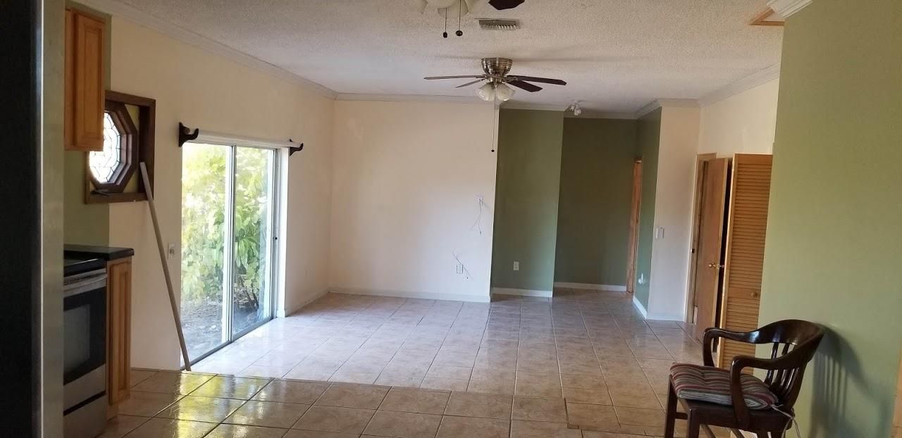 Recently Rented: $1,995 (2 beds, 2 baths, 1352 Square Feet)