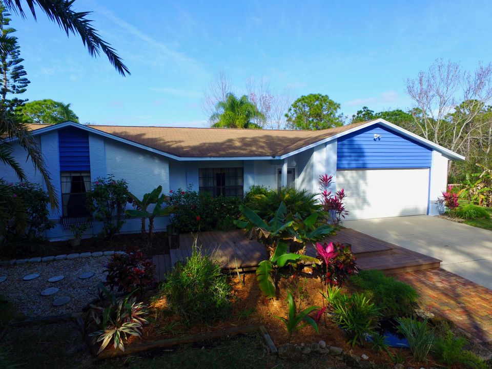 Recently Sold: $340,000 (3 beds, 2 baths, 1688 Square Feet)