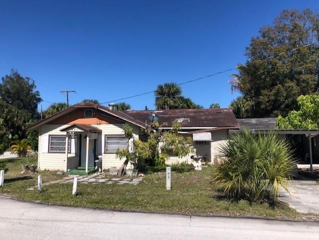 Recently Sold: $25,000 (3 beds, 2 baths, 1900 Square Feet)