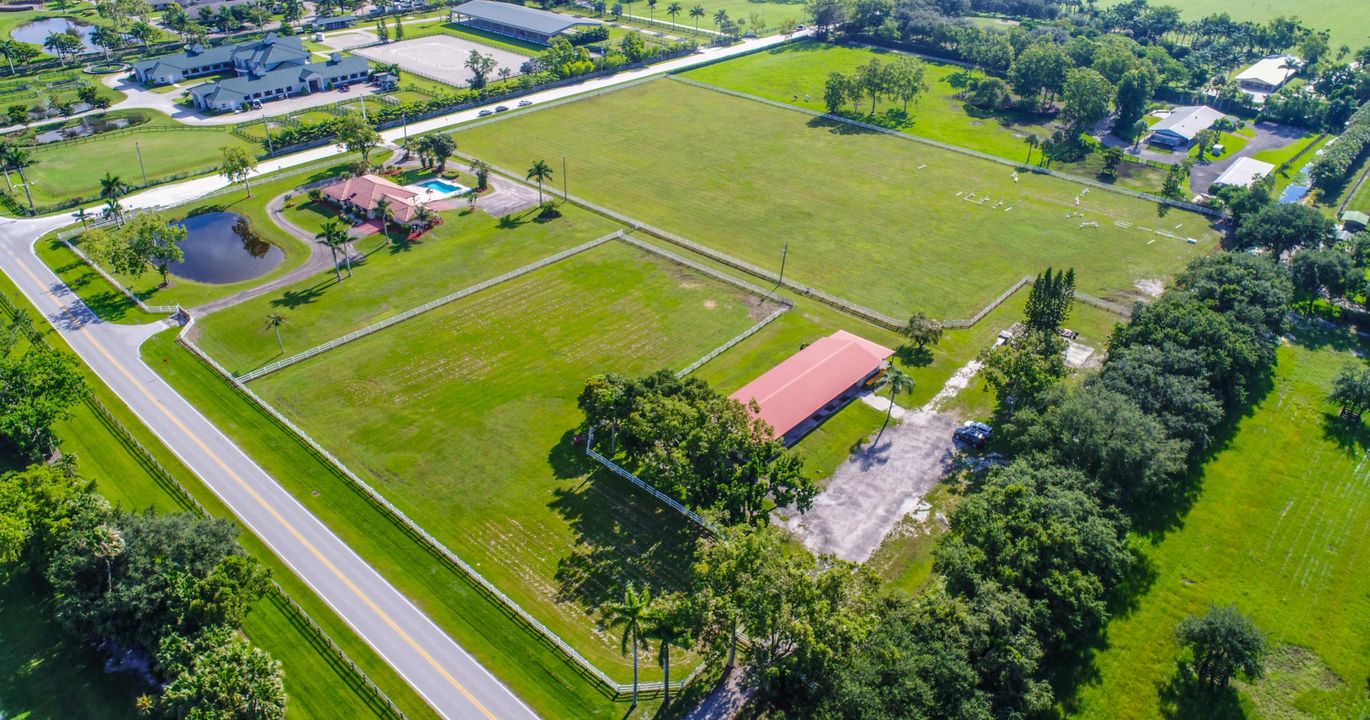 Recently Sold: $1,985,000 (5 beds, 3 baths, 2803 Square Feet)